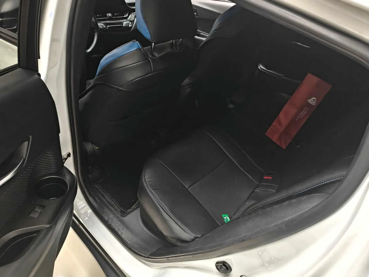 Toyota C- HR New Energy 2020 C- HR EV Leading Edition Automatic Gear 6