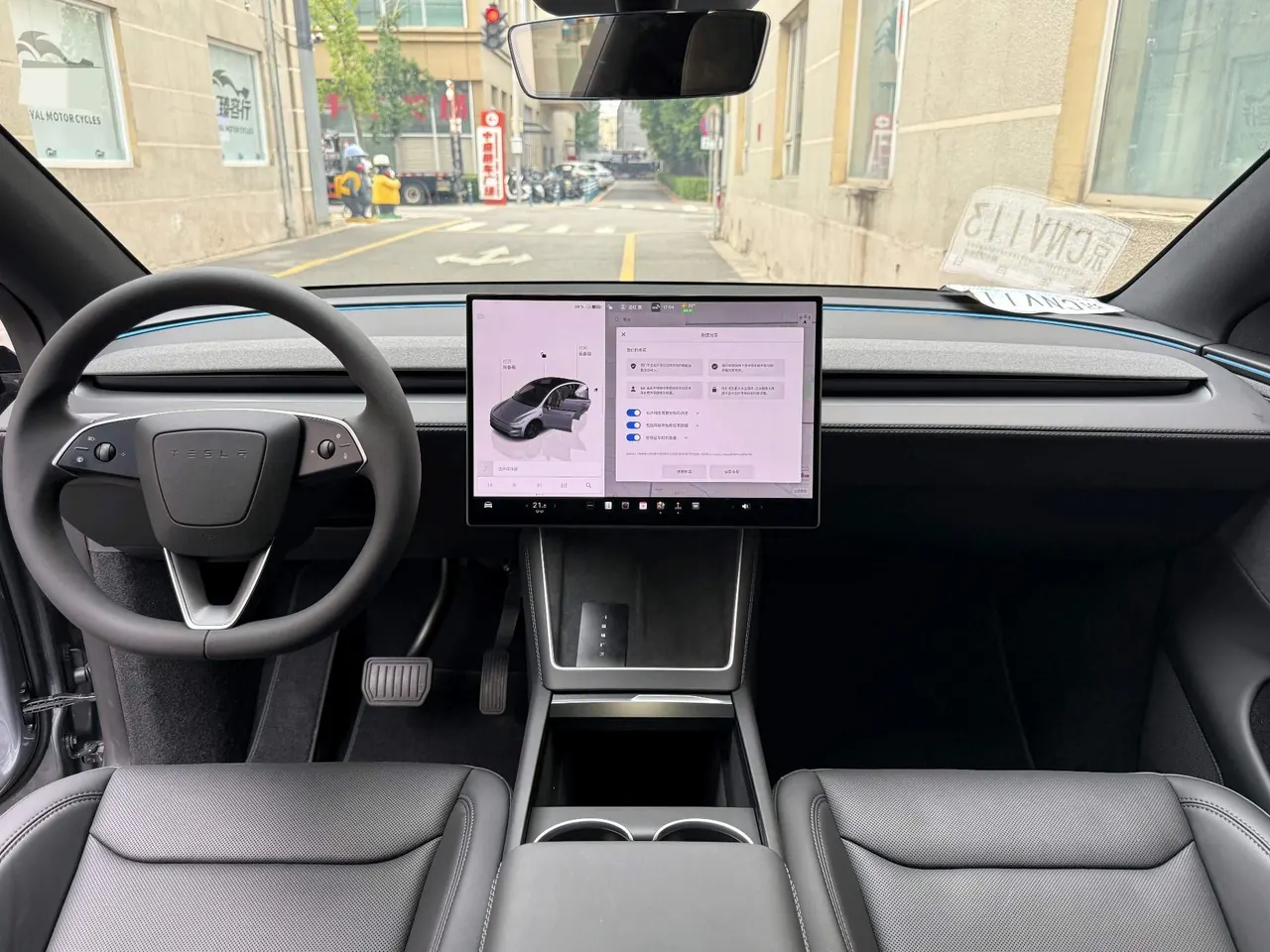 Tesla 2026 Model Y long endurance all-wheel drive version automatic transmission 8