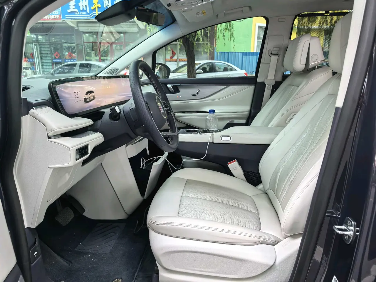 Buick 2026 GL8 Lu Zun PHEV 1.5T Luxury Edition Automatic Gear 3