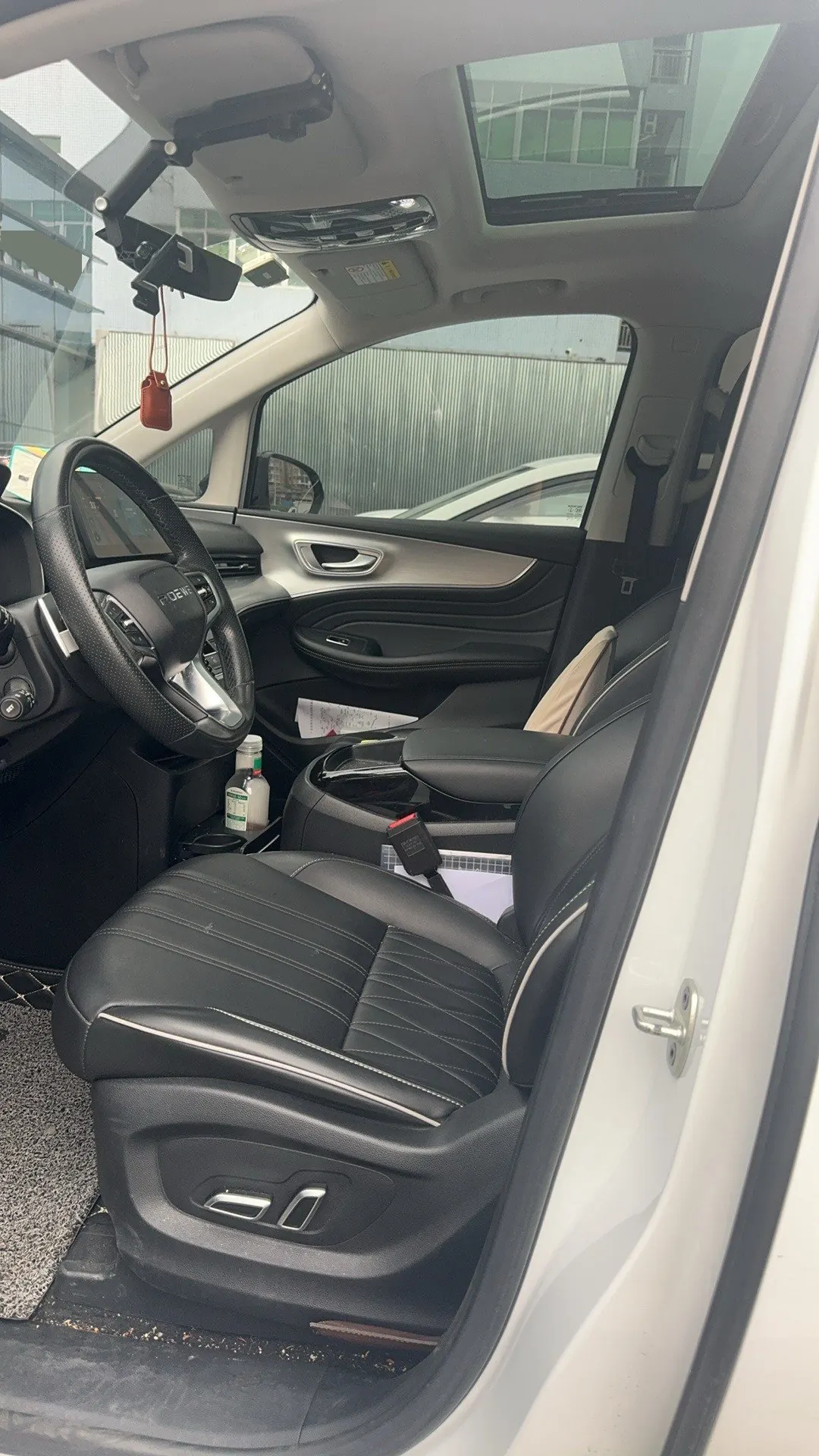 Roewe 2021 iMAX8 2.0TGI 400TGI Ultimate Automatic Gear 2