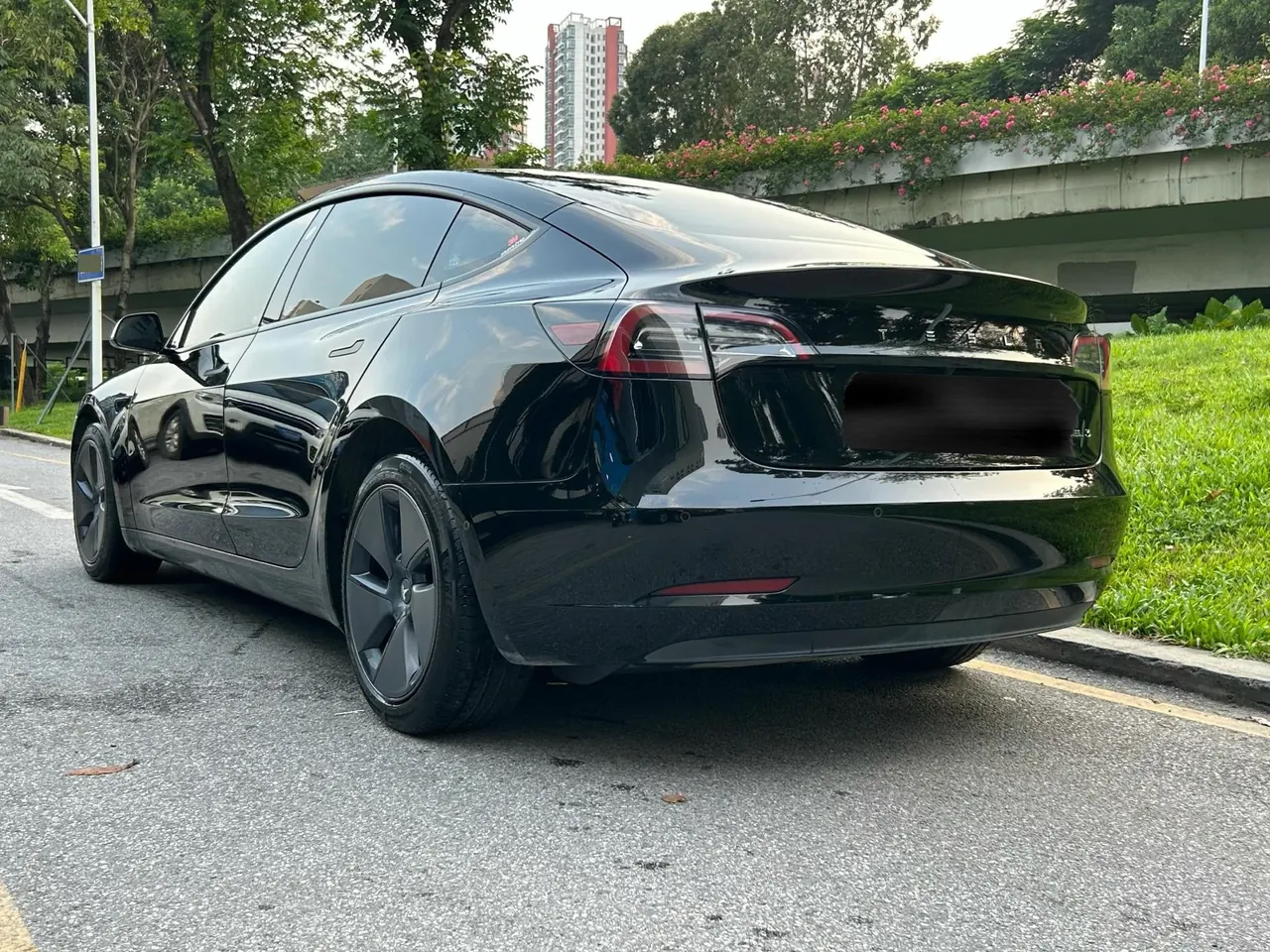 Tesla 2022 Model 3 rear-wheel drive version of automatic transmission 7