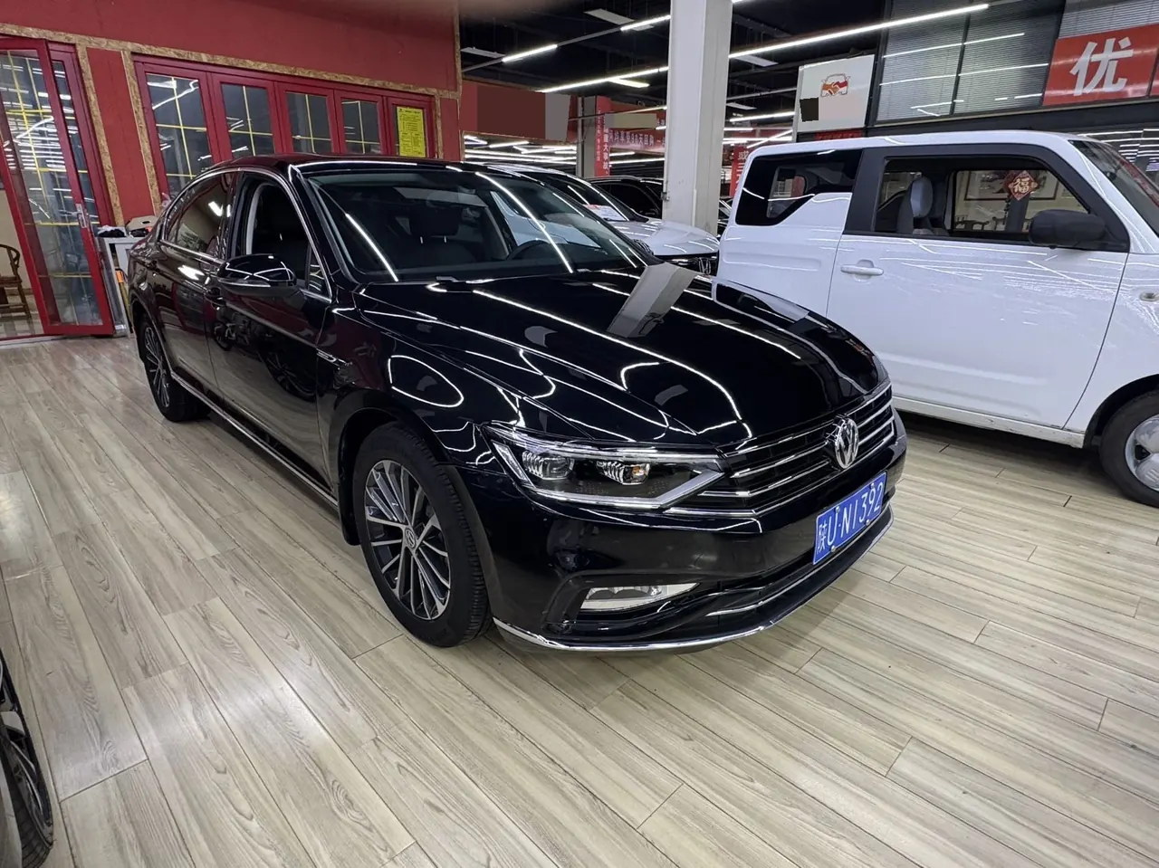 Volkswagen 2020 Magotan 2.0TSI 330TSI luxury automatic transmission 4
