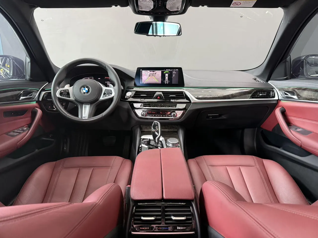 BMW 5 Series 2020 530Li 2.0T Leading M Sports Suit Automatic Gear 8