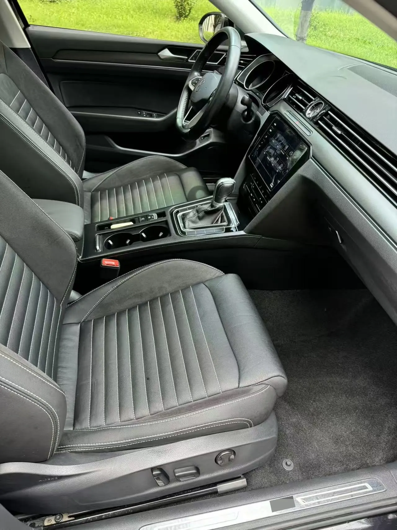 Volkswagen 2020 Magotan 2.0TSI 330TSI Leading Automatic 9
