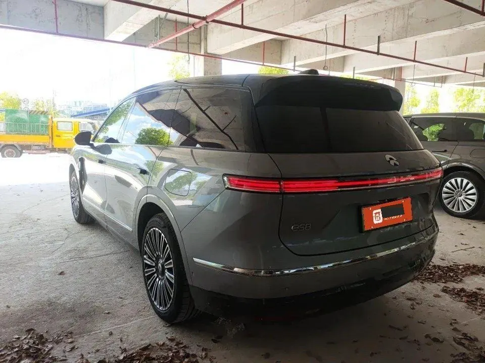 NIO 2026 ES8 6-seat executive deluxe automatic gear 8