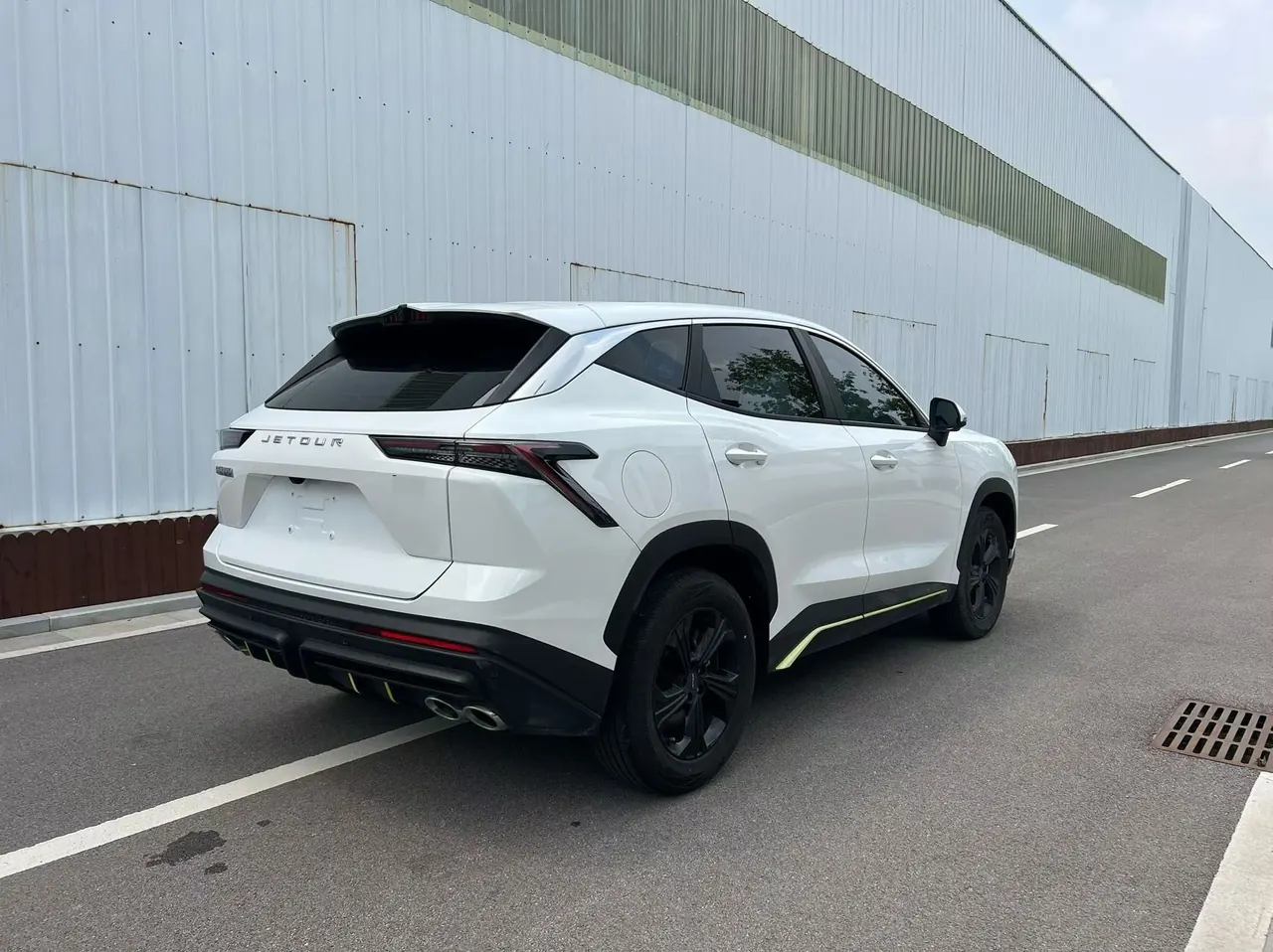 Jetour 2025 Dasheng 1.5T Youth UP Automatic Gear 2