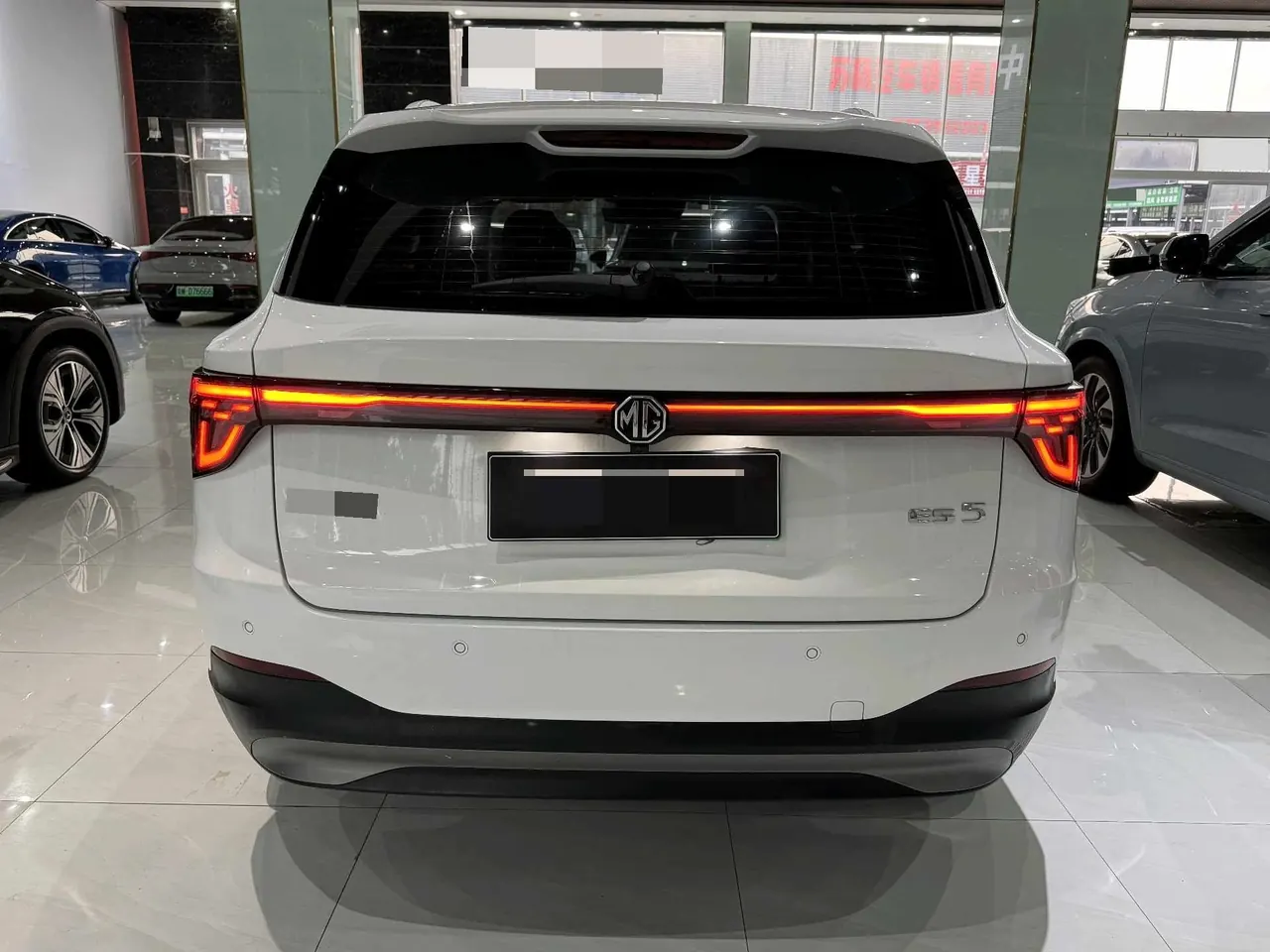 MG 2025 MG ES 5 515plus rear drive automatic gear 5