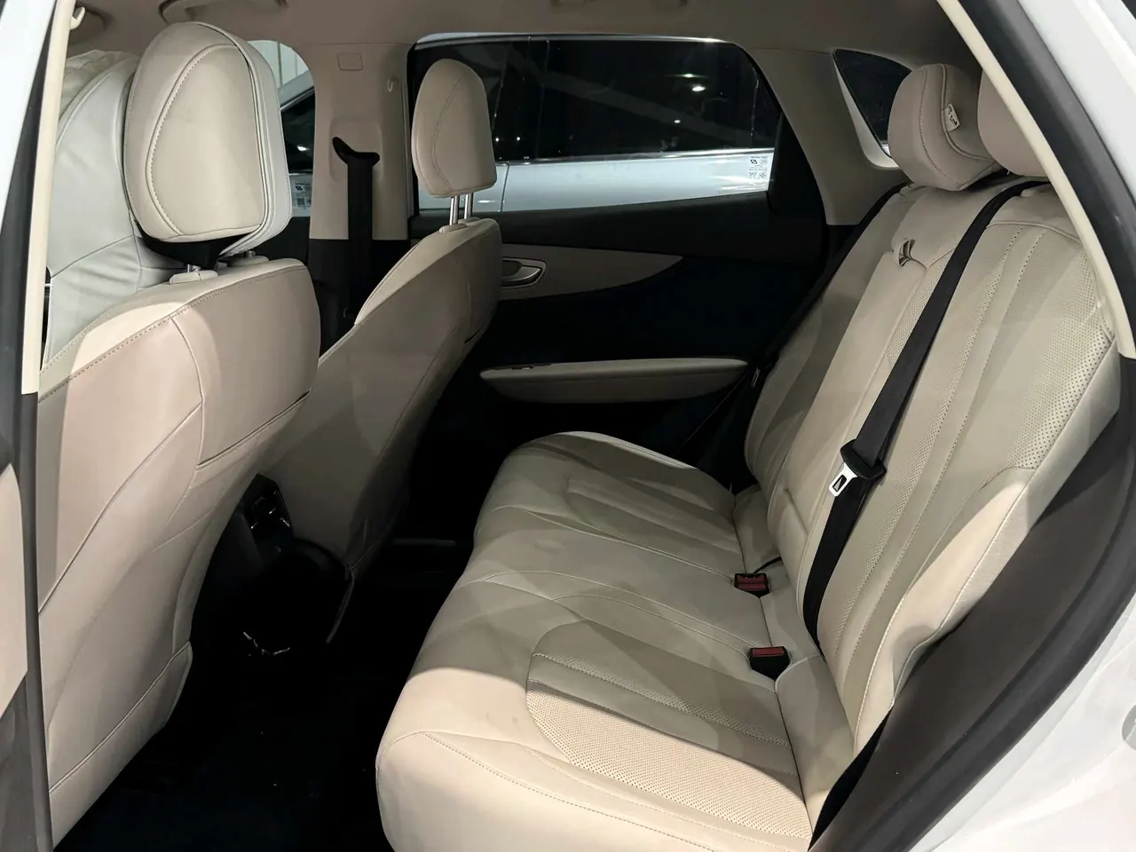 MG 2025 MG ES 5 515plus rear drive automatic gear 8
