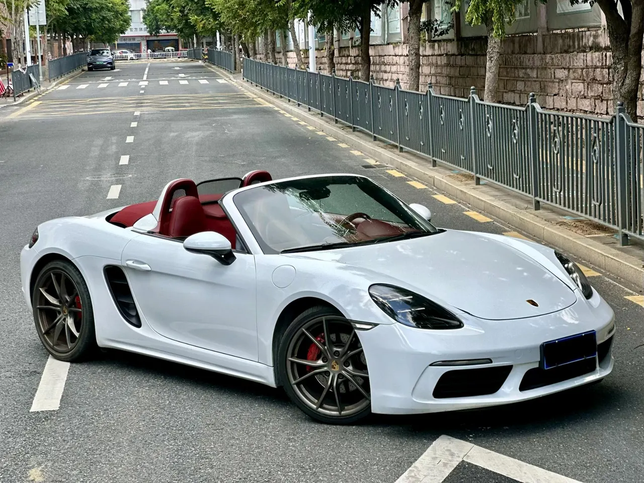 Porsche 718 (Imported) 2022 718 Boxer 2.0T Automatic 3