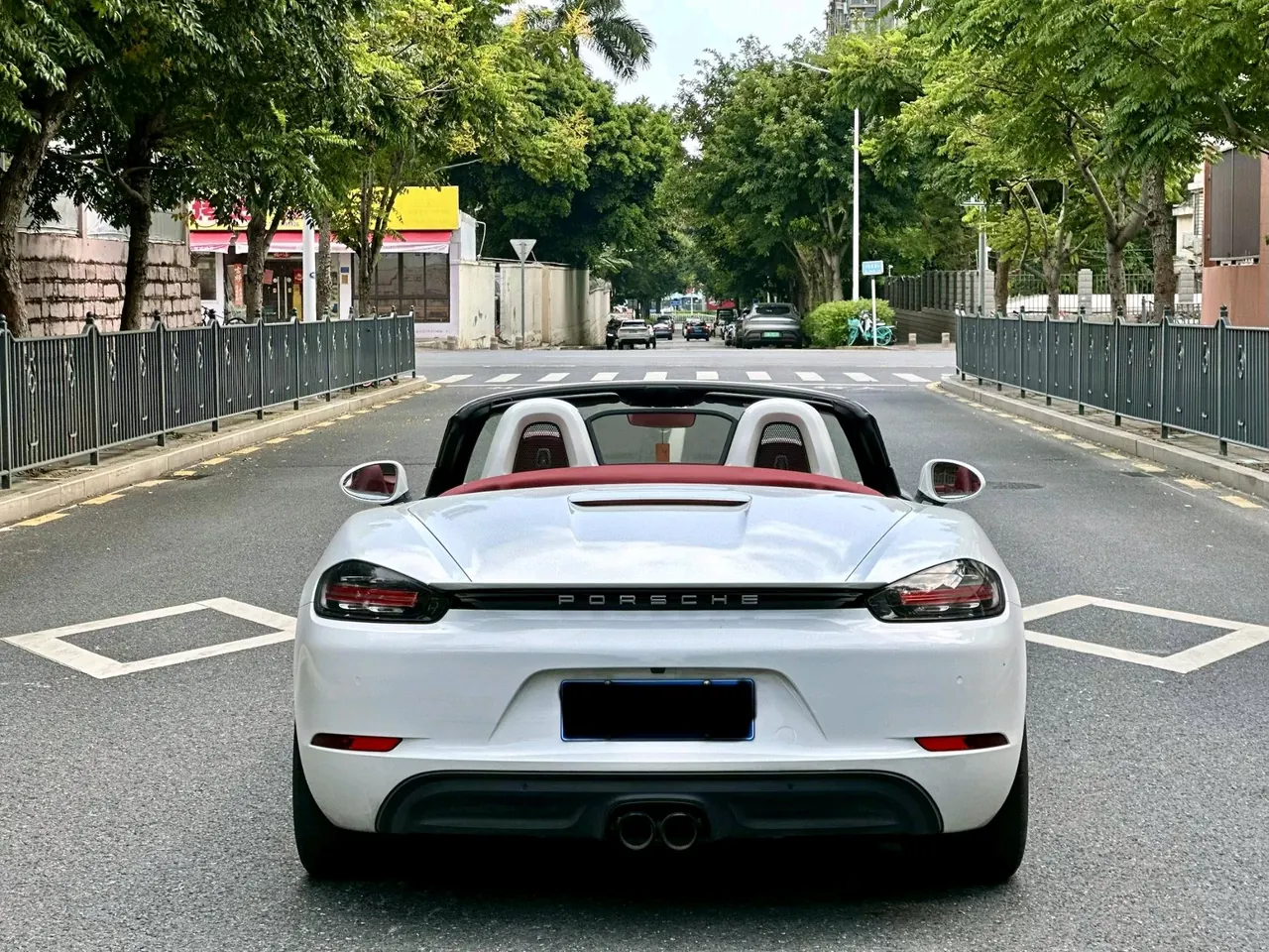 Porsche 718 (Imported) 2022 718 Boxer 2.0T Automatic 8