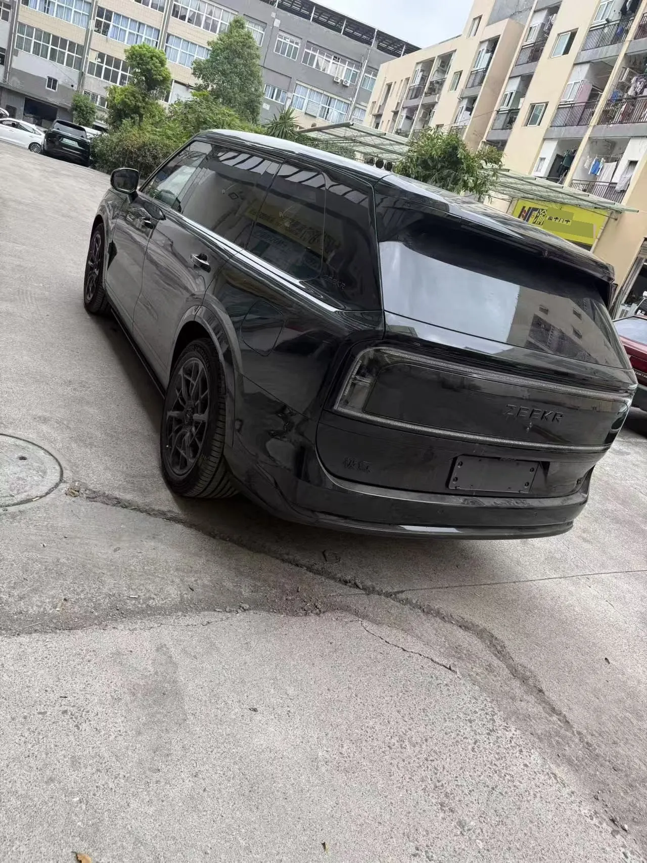 Zeekr 2025 Zeekr 9X 2.0T Hyper Edition 70kWh Automatic Gear 3