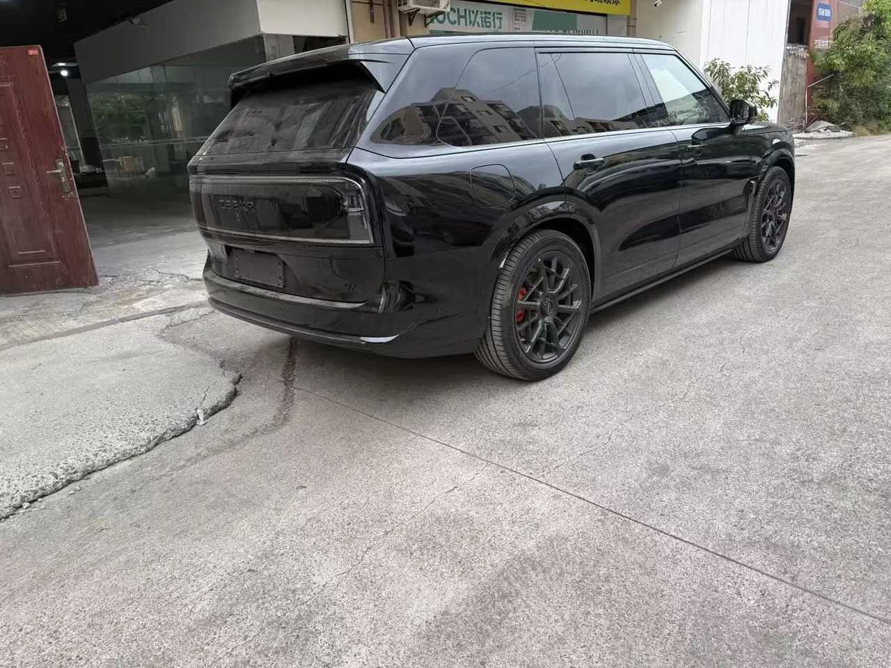 Zeekr 2025 Zeekr 9X 2.0T Hyper Edition 70kWh Automatic Gear 4