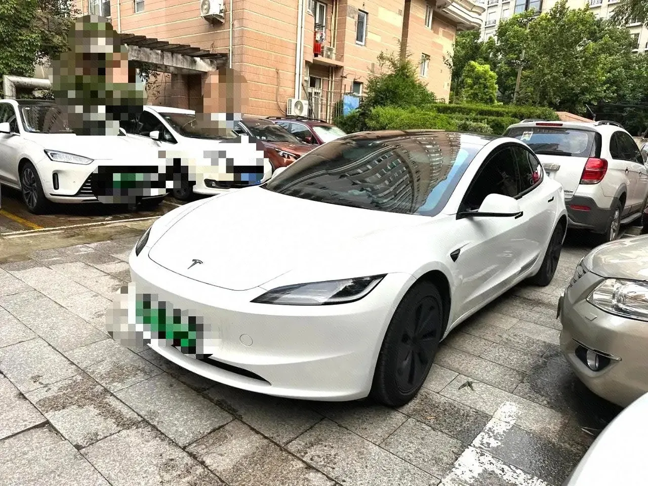 打开图片灯箱:Tesla 2025 Model 3 Rear-Wheel-Drive Edition (facelift) Automatic Transmission