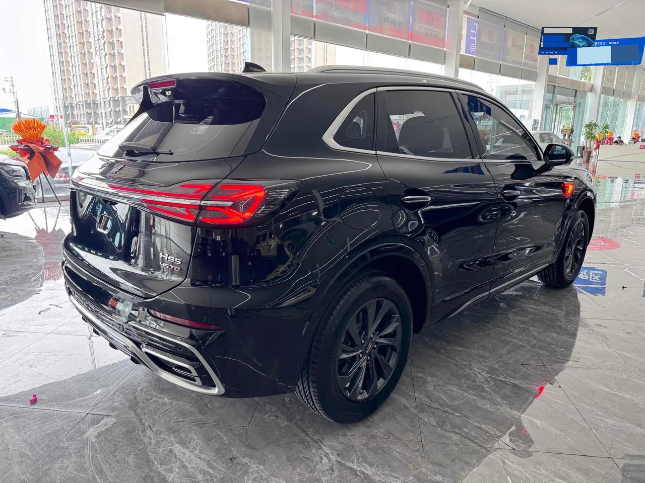 HongQi 2023 HS5 2.0T Flag Enjoy Pro Edition Automatic Gear 5
