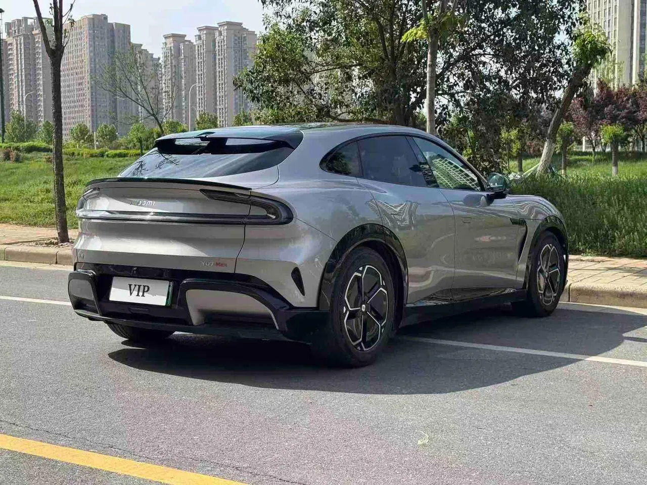 MI 2025 YU7 Long Endurance Rear Drive Automatic Gear 9