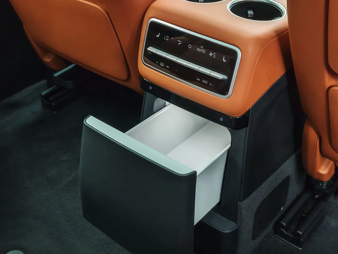 Li 2022 L9 1.5T Max Edition Automatic Gear 2