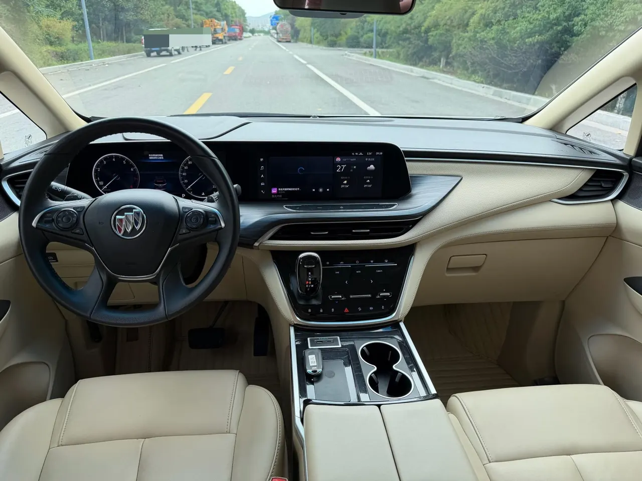 Buick 2022 GL8 ES Lu Zun 2.0T 653T Exclusive Automatic Gear 4