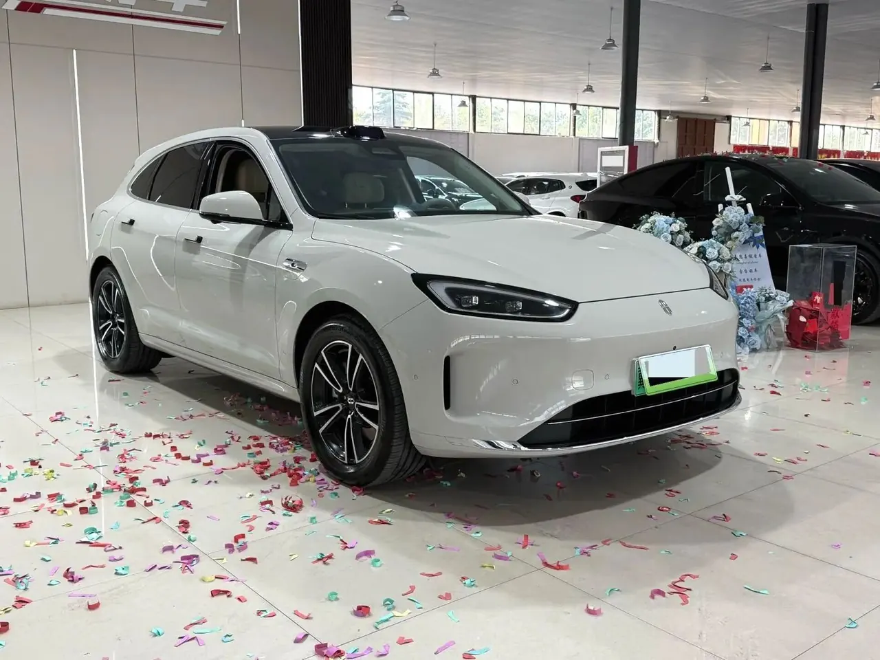 AITO 2025 AITO M5 extended range Ultra 4-wheel drive version automatic gear 3
