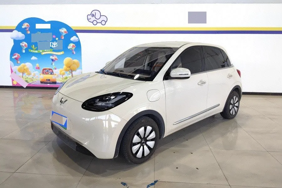 Open image lightbox: WuLing 2025 Plantronics 333km Enjoy Automatic Gear