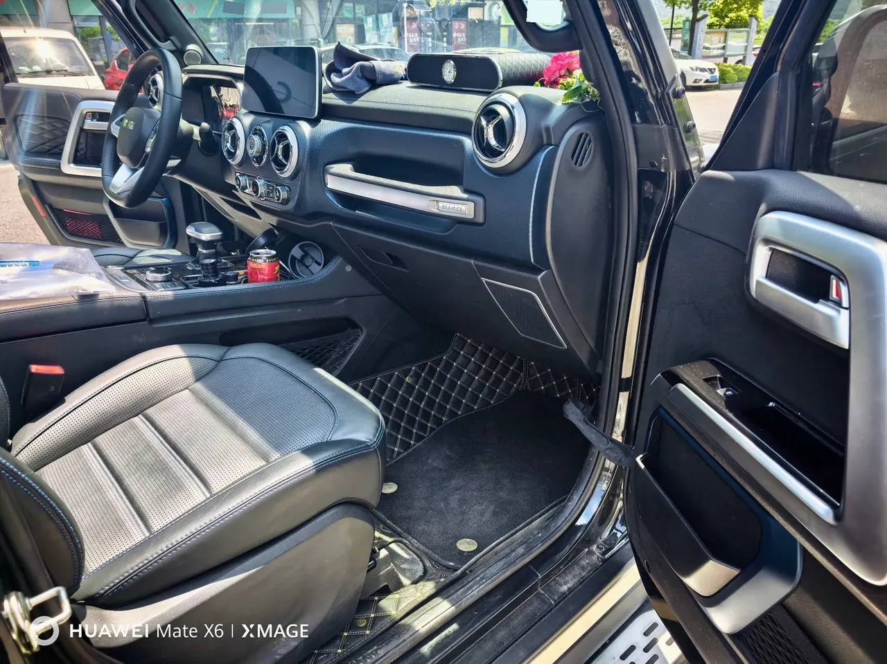 Beijing 2021 BJ40 2.0T Four-wheel Drive Ring Tower Champion Edition Automatic Gear 10