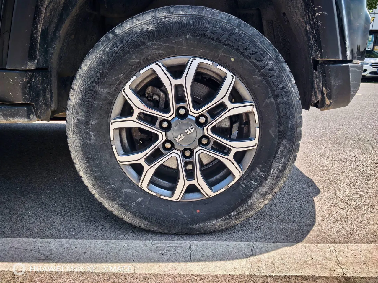 Beijing 2021 BJ40 2.0T Four-wheel Drive Ring Tower Champion Edition Automatic Gear 16