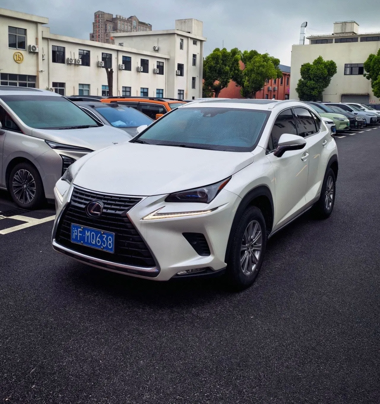 Open image lightbox: Lexus NX (Imported) 2020 NX300h 2.5 Stepless Front Edition Automatic Gear