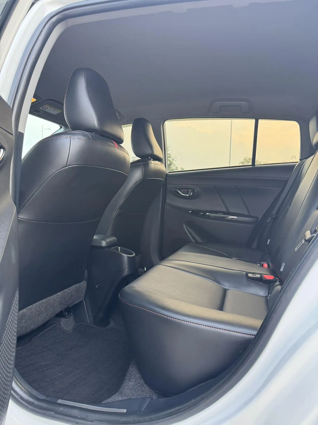 Toyota yaris 2022 YARiS L to dazzle 1.5 stepless luxury PLUS version of automatic gear 4