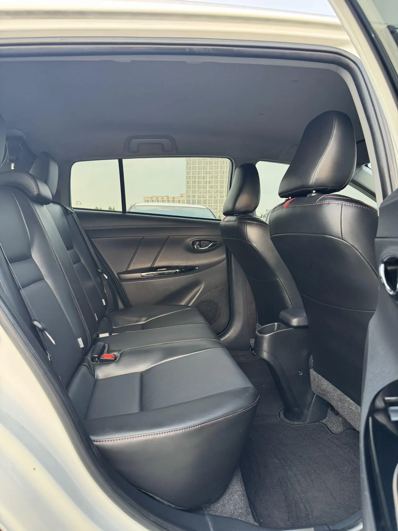 Toyota yaris 2022 YARiS L to dazzle 1.5 stepless luxury PLUS version of automatic gear 6