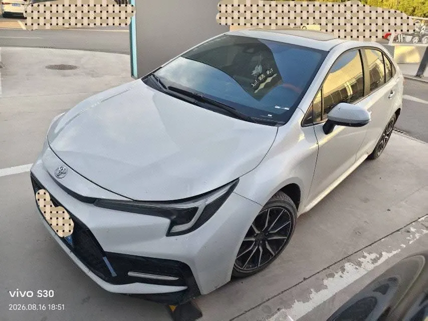 Open image lightbox: Toyota 2023 Lei Ling 1.2T Stepless 185T Sports Edition Automatic Gear