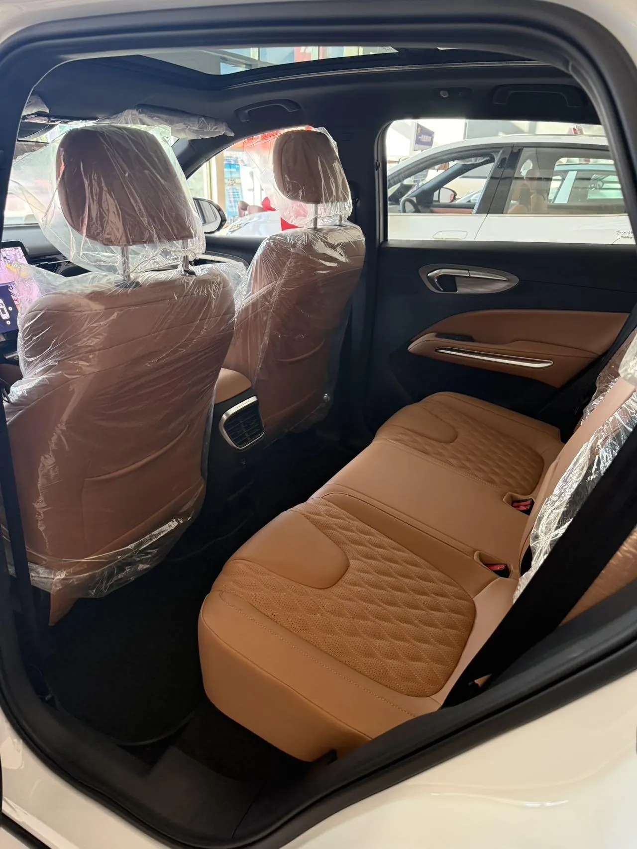 Bestune 2025 yueyi 07 1.5T 210km leisurely version of automatic gear 3