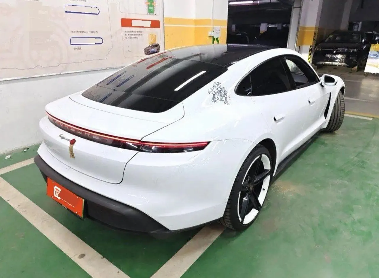Porsche Taycan (Imported) 2020 Taycan Taycan Automatic 2
