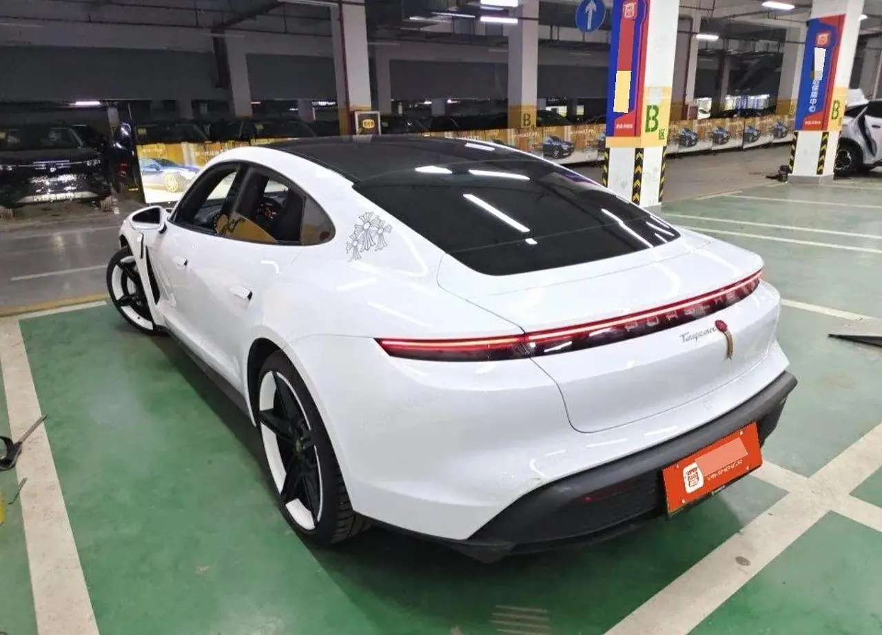 Porsche Taycan (Imported) 2020 Taycan Taycan Automatic 4