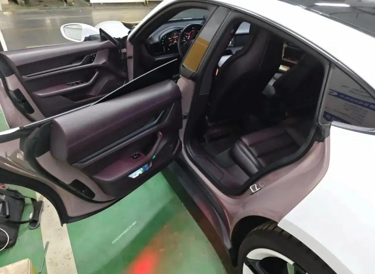 Porsche Taycan (Imported) 2020 Taycan Taycan Automatic 5