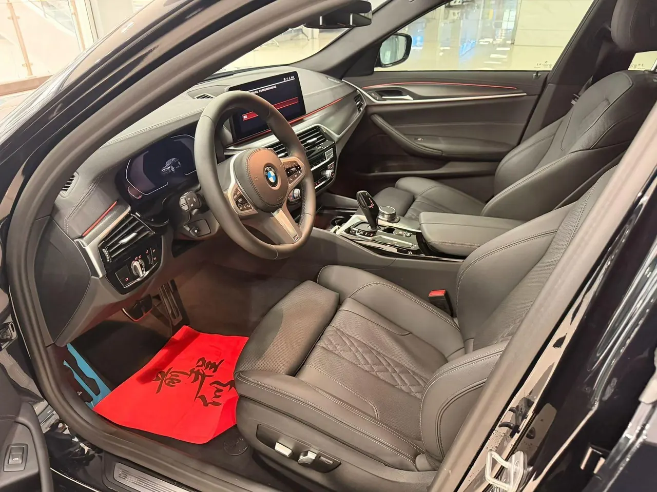 BMW 5 Series (Imported) 2022 525i 2.0T M Sports Suit (Modified 2) Automatic Gear 2