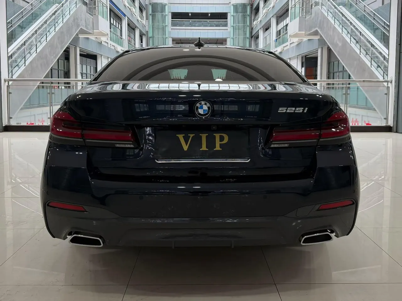BMW 5 Series (Imported) 2022 525i 2.0T M Sports Suit (Modified 2) Automatic Gear 6