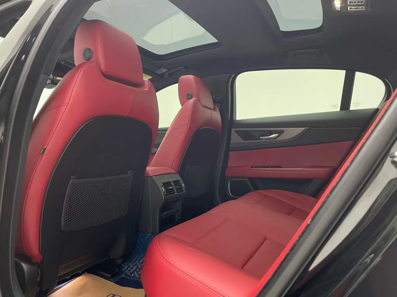 Jaguar 2021 XEL 2.0T 250PS S Enterprising and Elegant Automatic Gear 2