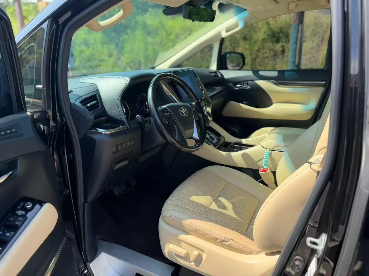 Toyota Wilfa (Imported) 2020 Wilfa 2.5 Stepless HV Distinguished Edition Automatic Gear 4