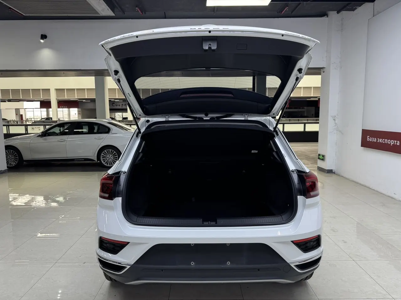 Volkswagen 2022 Tange 1.4TSI 280TSI Two-Drive Comfortable PLUS Automatic Gear 4