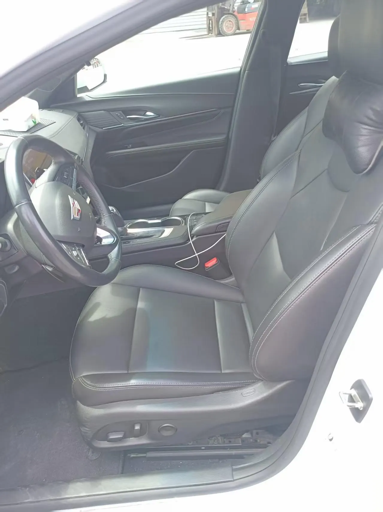 Cadillac 2021 CT4 2.0T 28T fashion (fashion) automatic gear 5