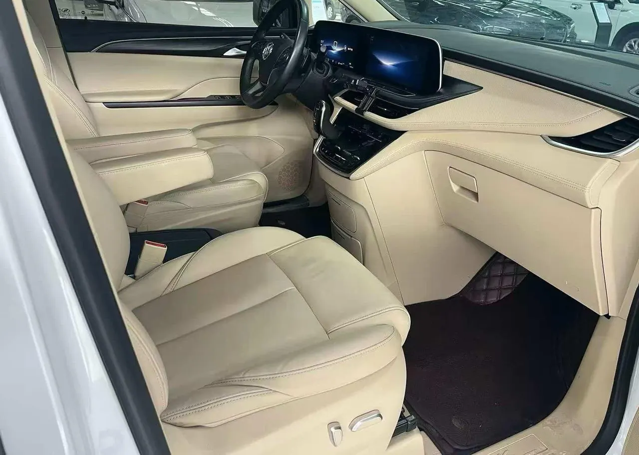 Buick 2023 GL8 ES Lu Zun 48V 2.0T 653T Exclusive Automatic Gear 3