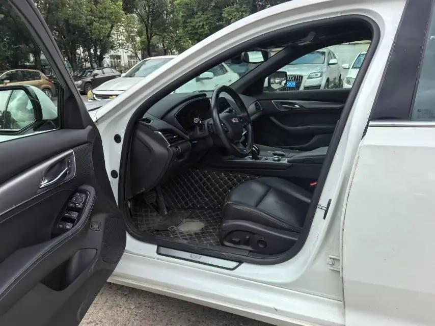 Cadillac 2022 CT5 2.0T 28T luxury automatic gear 8