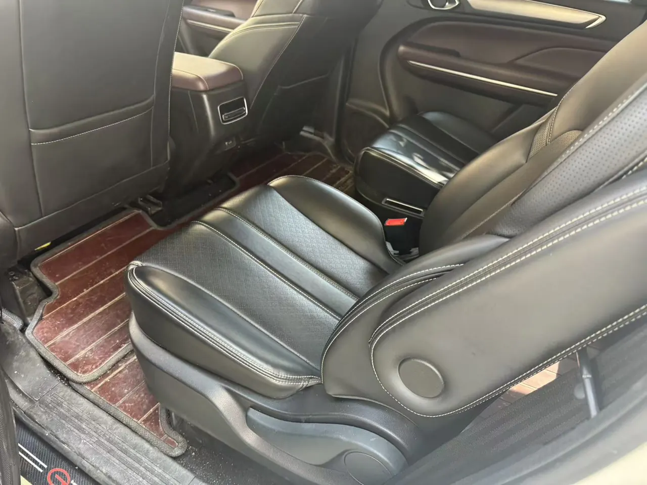 GAC Trumpchi 2021 M6 PRO 1.5T 270T Prestige Automatic 3
