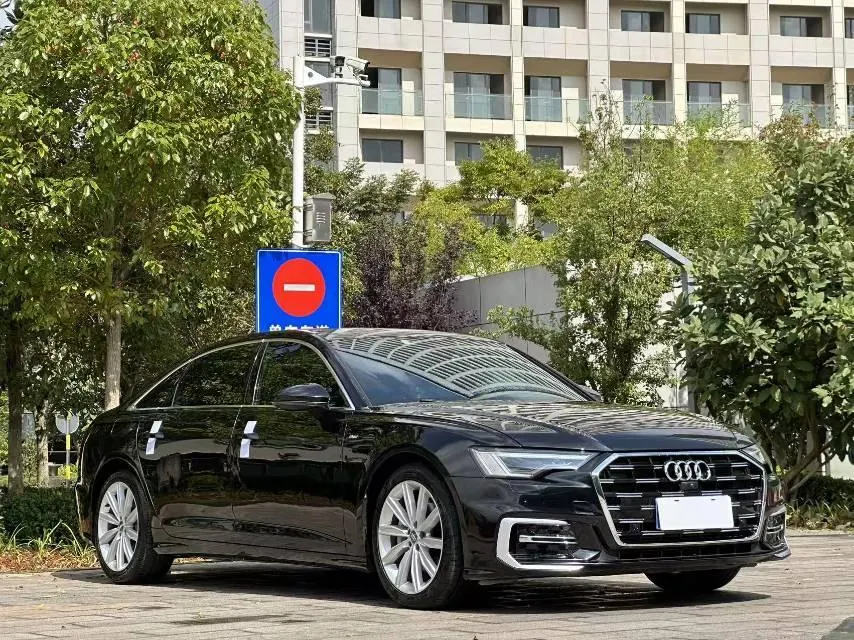 Audi 2021 A6L 2.0TFSI 45TFSI Selected Dynamic Automatic 3