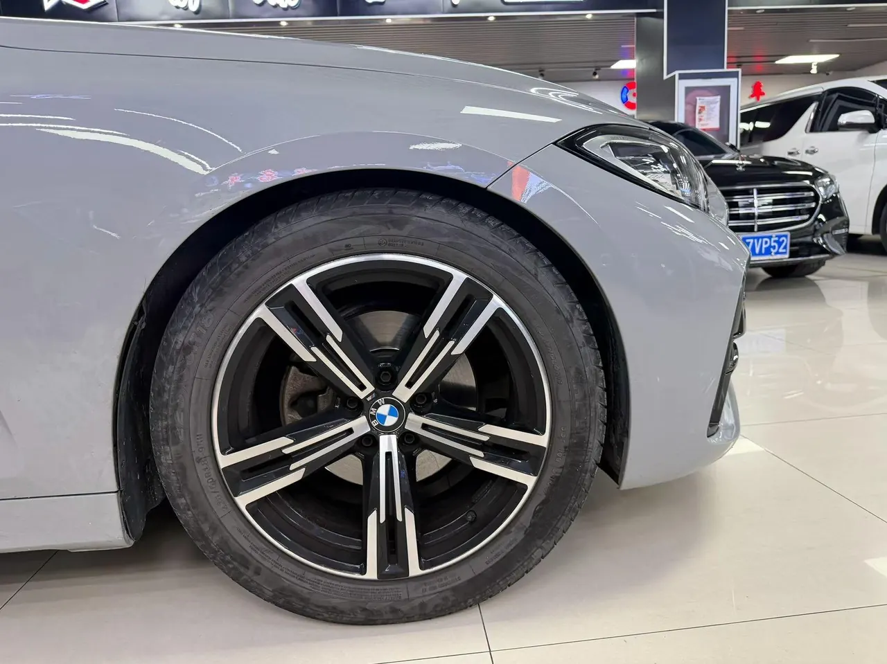 BMW 4 Series (Imported) 2022 425i Coupe 2.0T M Sports Suit Automatic Gear 6