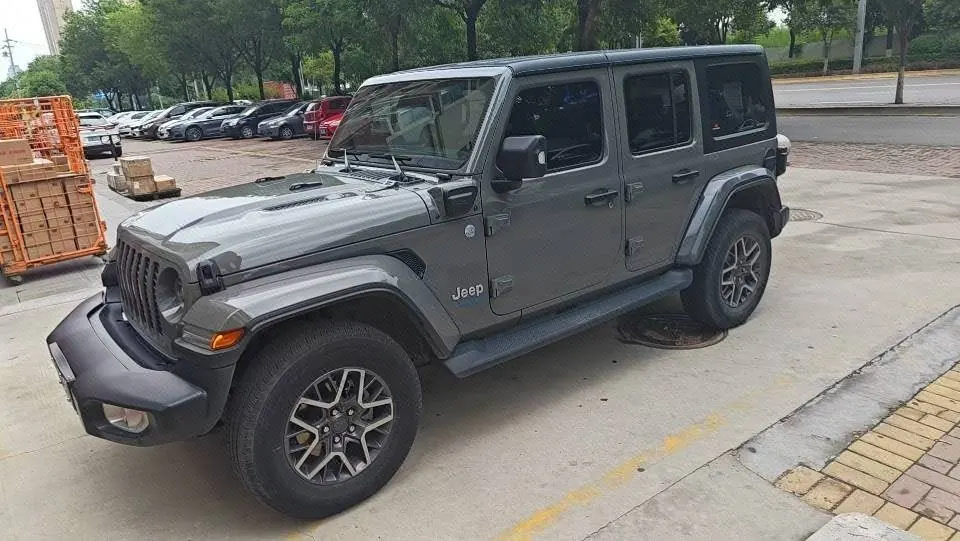 Jeep herdsman New Energy (Imported) 2021 herdsman 4xe 2.0T Sahara Automatic - View 1