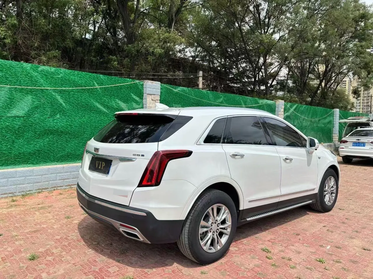 Cadillac 2021 XT5 48V 2.0T Two-Drive Luxury Automatic Gear 4