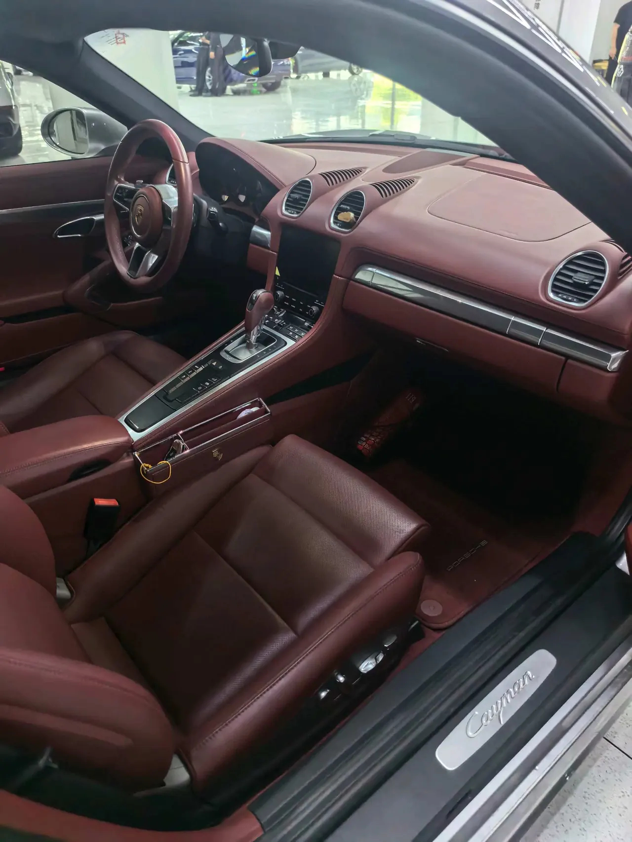 Porsche 718 (Imported) 2022 718 Carman 2.0T Automatic 3