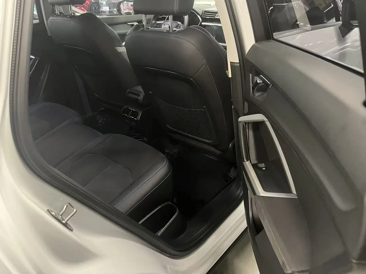 Audi 2022 Q3 1.4TFSI 35TFSI Aggressive Dynamic Automatic 3