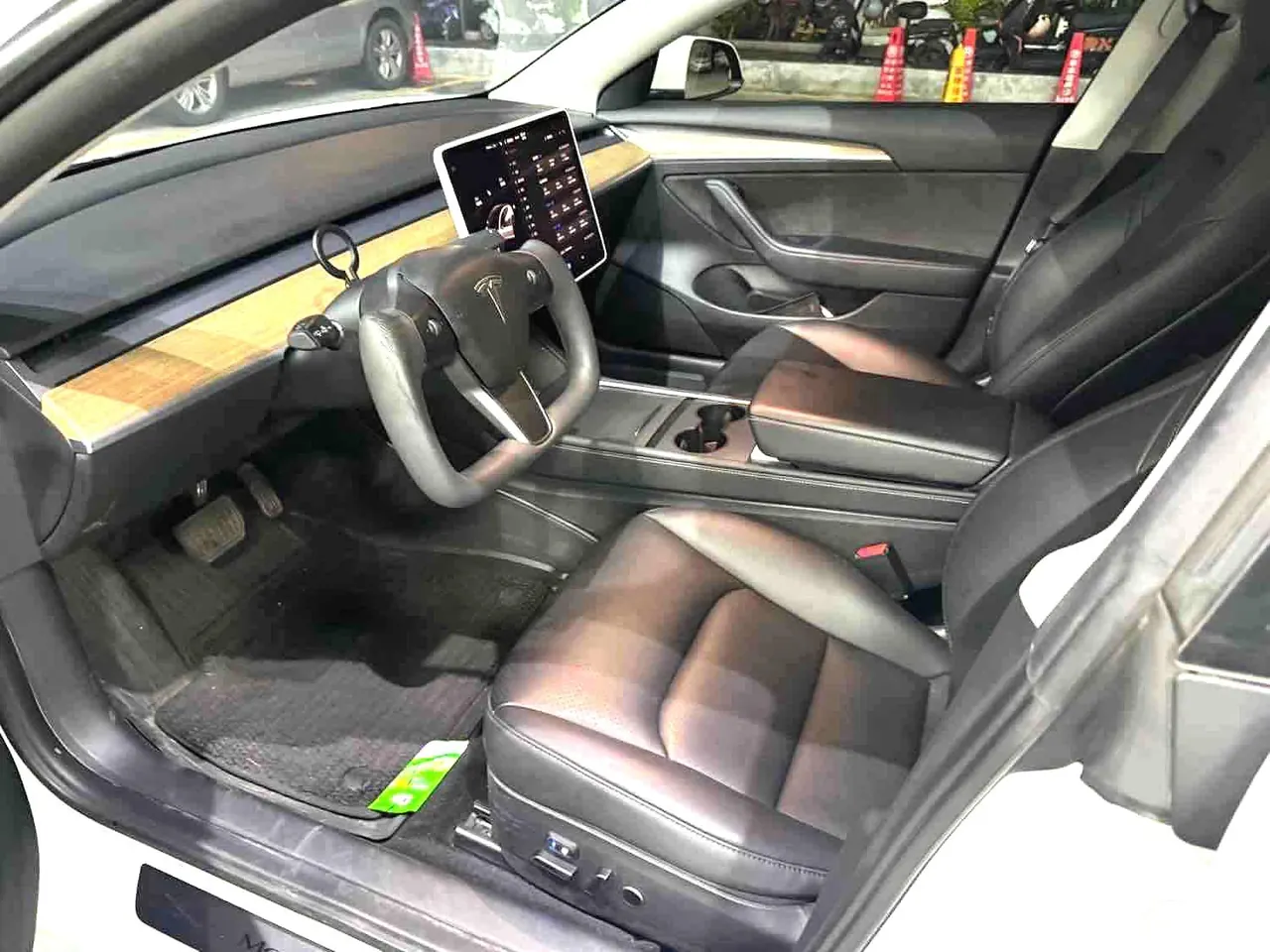 Tesla 2021 Model 3 Standard Endurance Rear Drive Upgraded Automatic Gear 5