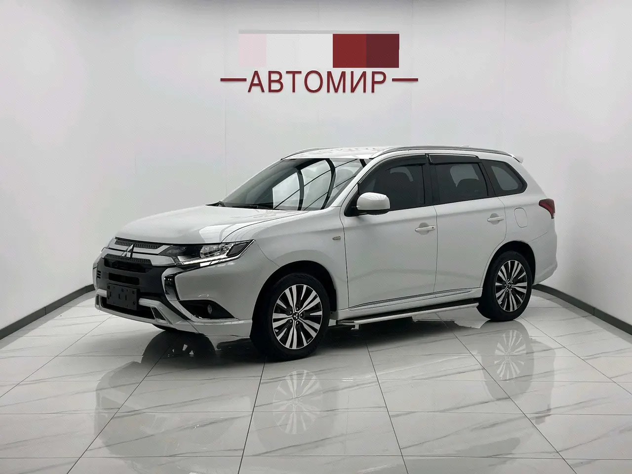 Open image lightbox: Mitsubishi 2021 Outlander 2.0 Stepless Two-Drive Smooth Edition 5-seat (Changed) Automatic Gear